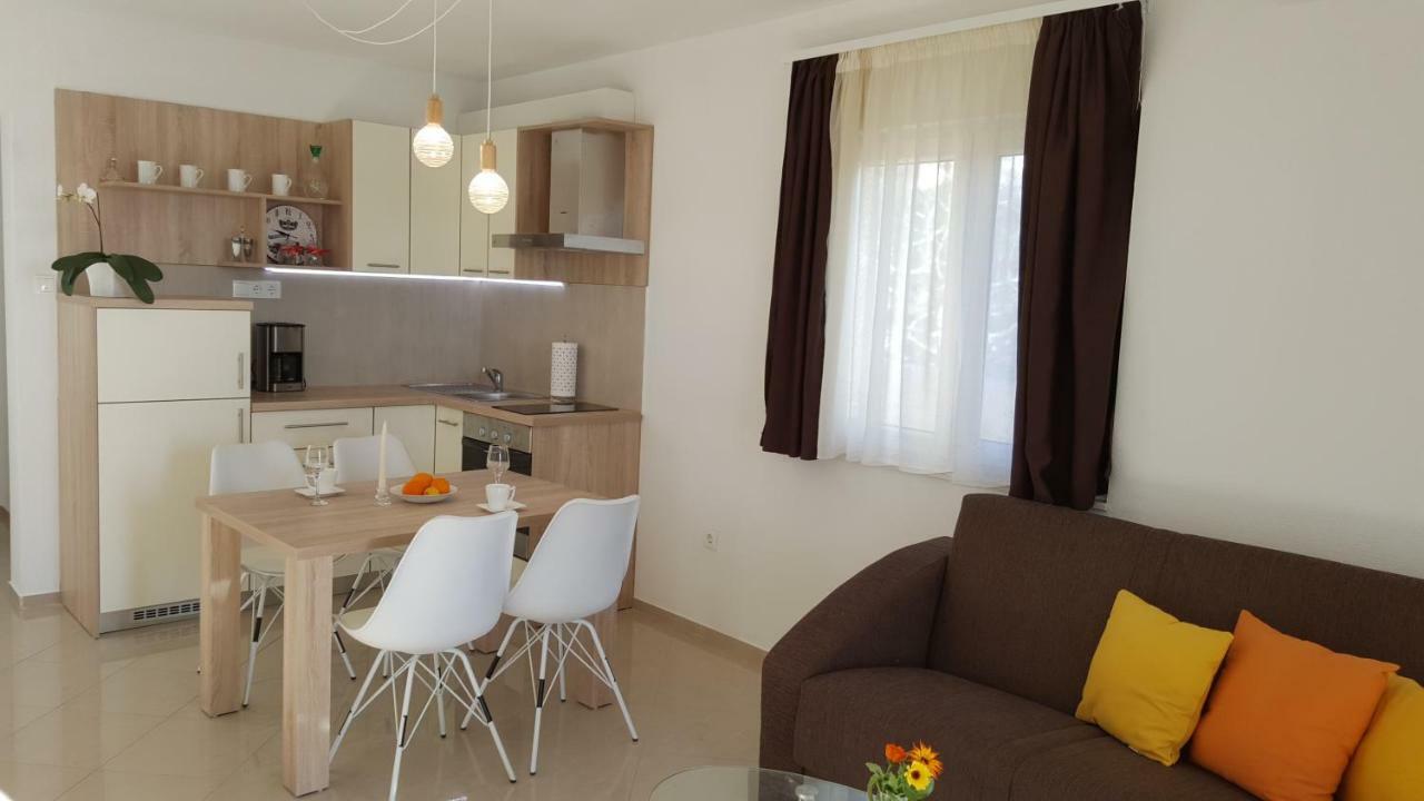 Apartments Anaivana Trogir Kültér fotó